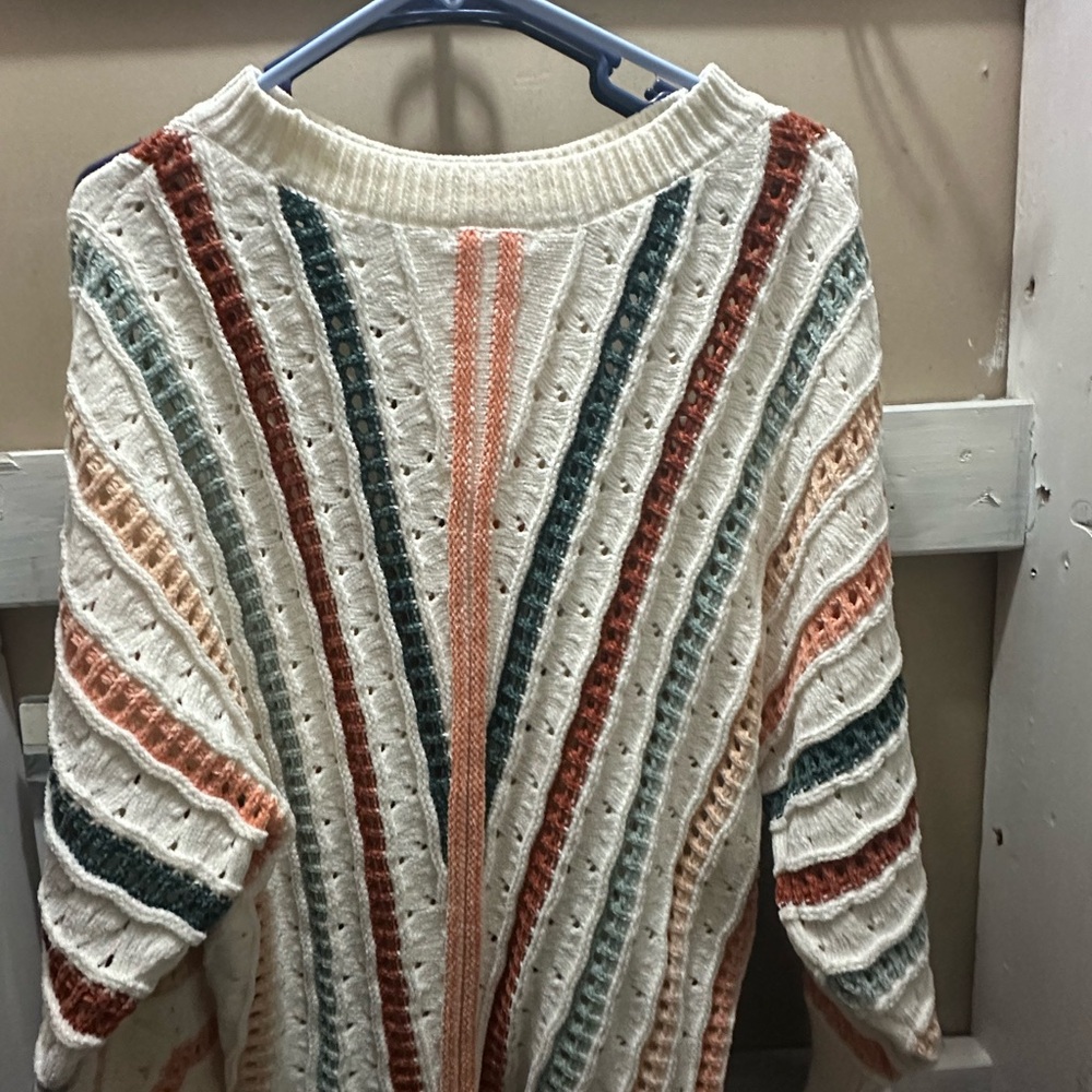 Maurices Cream and Green Crew Neck Sweater with Ribbed Cuffs